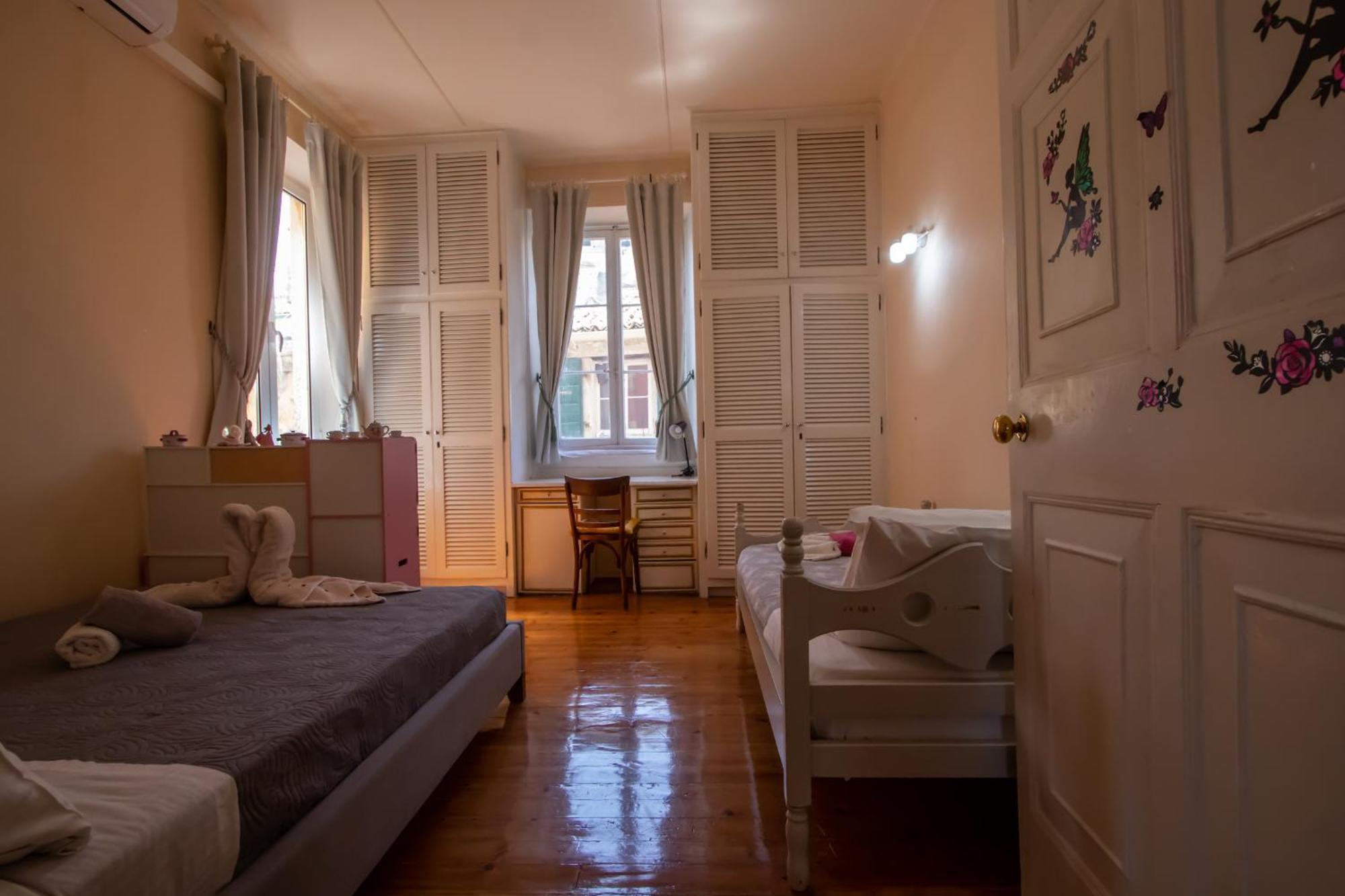 Elenis, In The Heart Of The Old Town Apartment Corfu  Luaran gambar